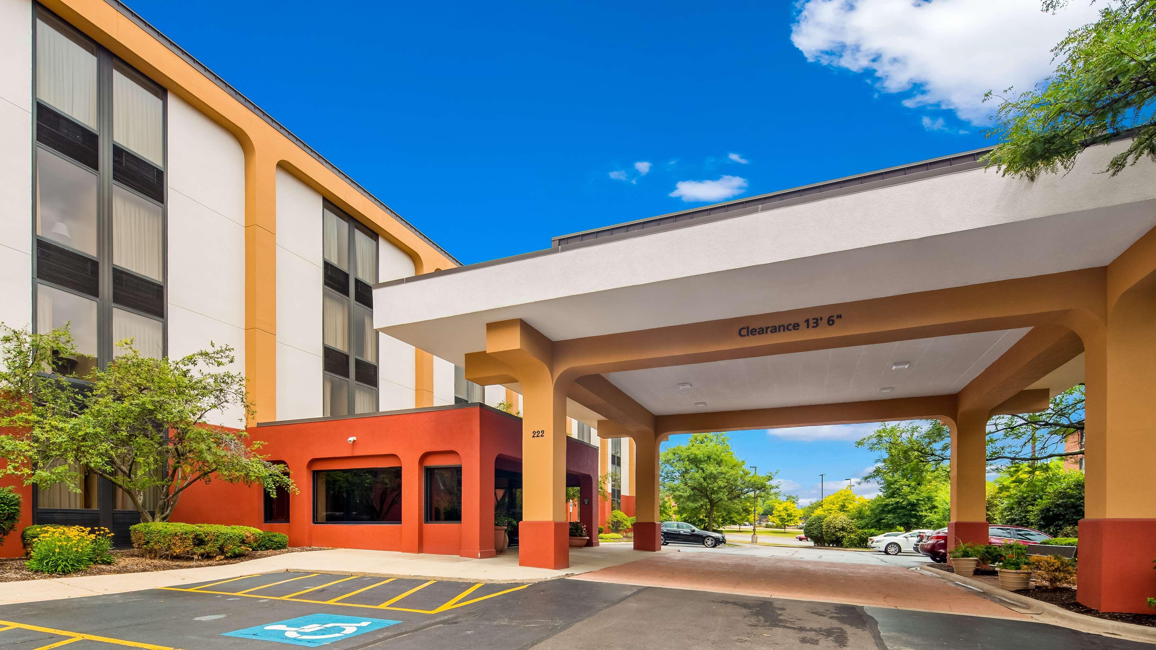 Surestay Plus Hotel By Best Western Chicago Lombard Dış mekan fotoğraf