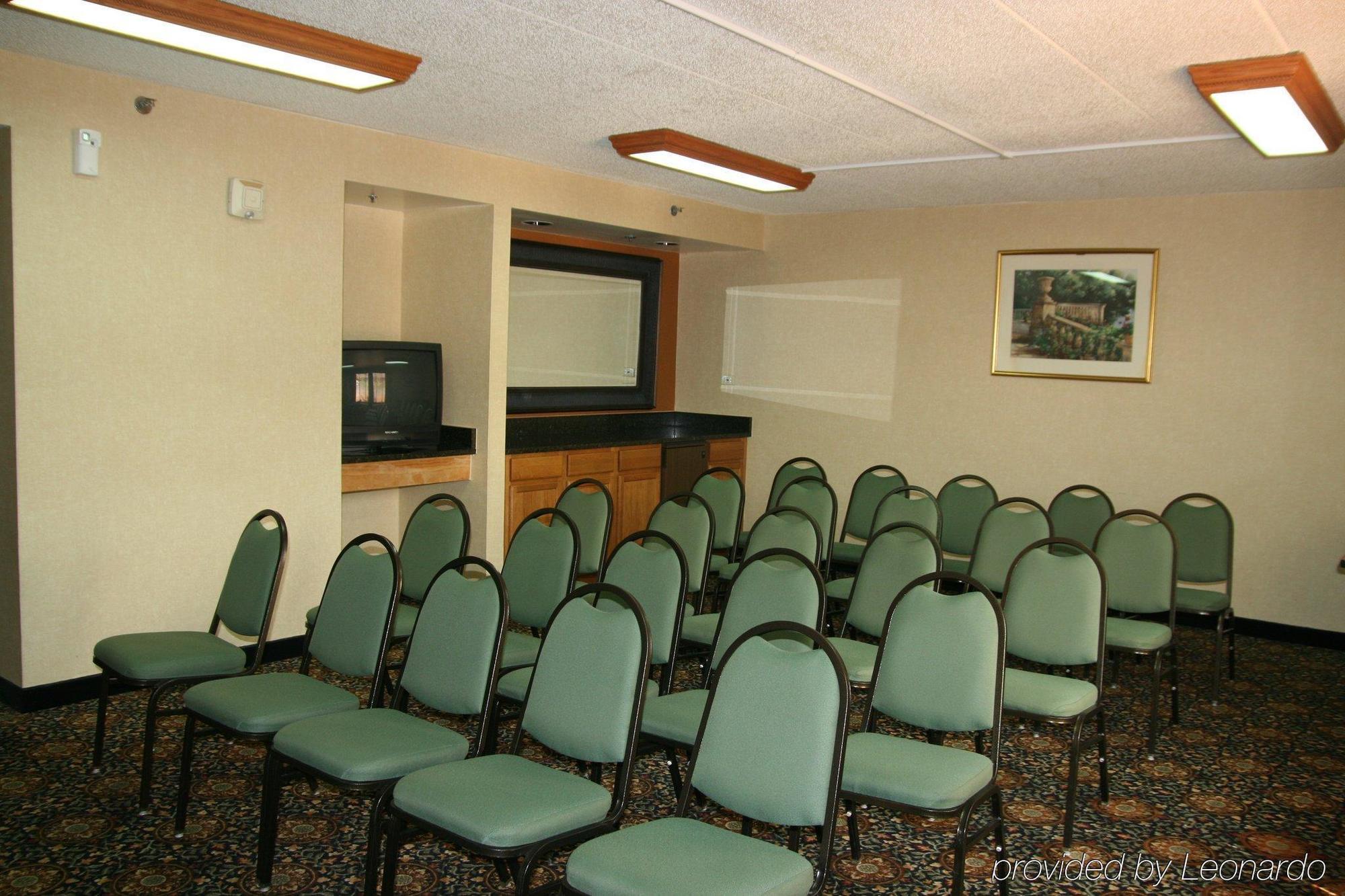 Surestay Plus Hotel By Best Western Chicago Lombard Dış mekan fotoğraf