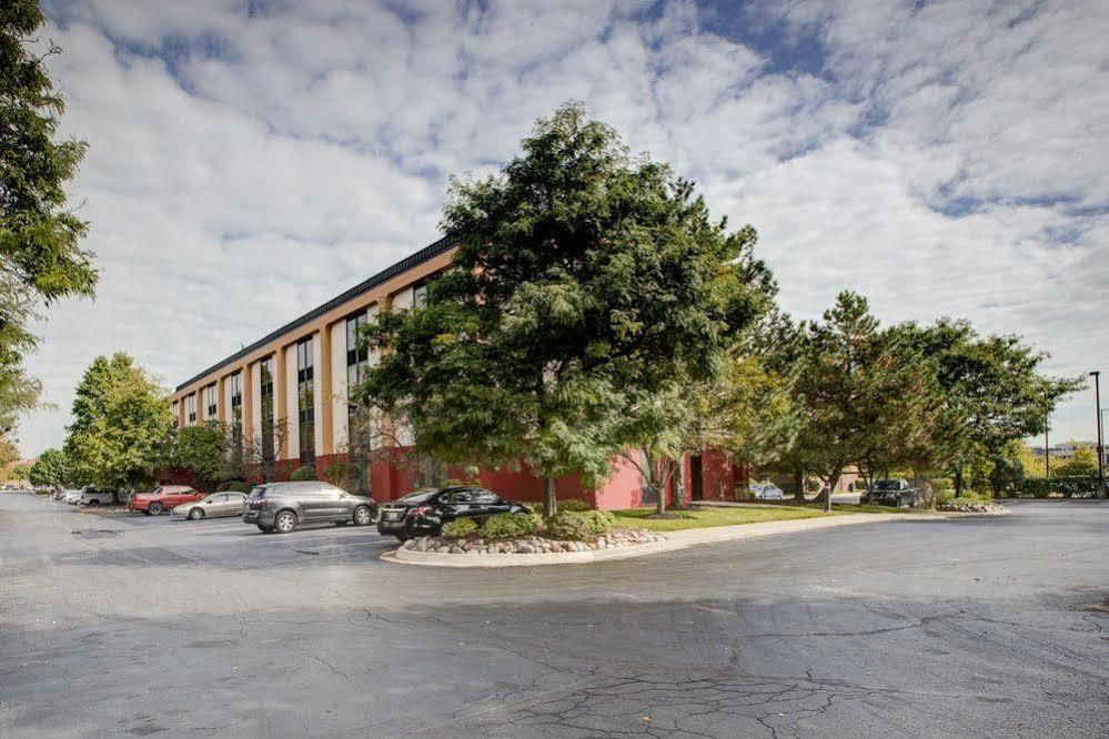 Surestay Plus Hotel By Best Western Chicago Lombard Dış mekan fotoğraf