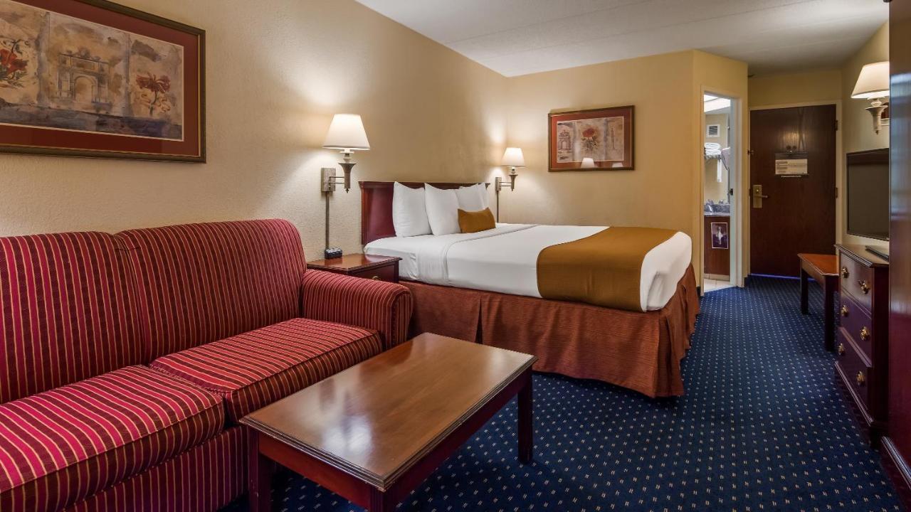 Surestay Plus Hotel By Best Western Chicago Lombard Dış mekan fotoğraf